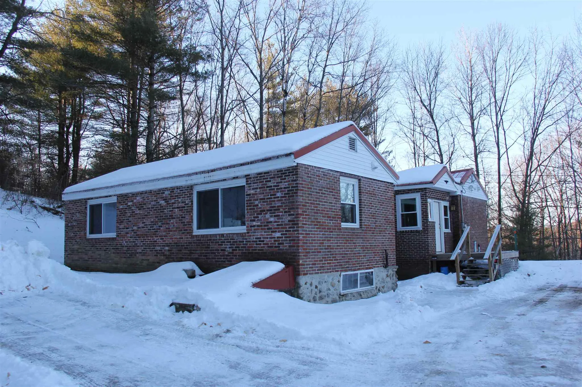 2 Hope Road Henniker NH 03242