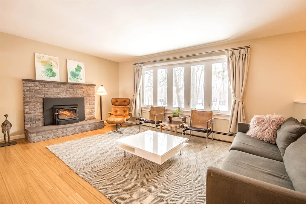 362 Windemere Way Colchester VT 05446