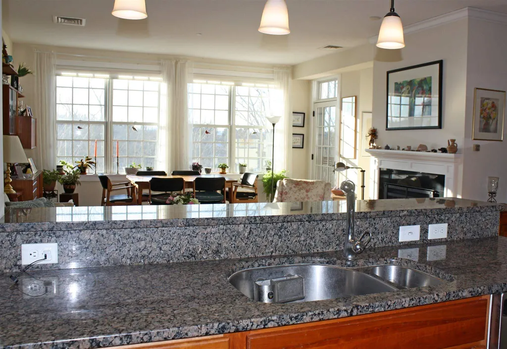 70 Maple Street Middlebury VT 05753