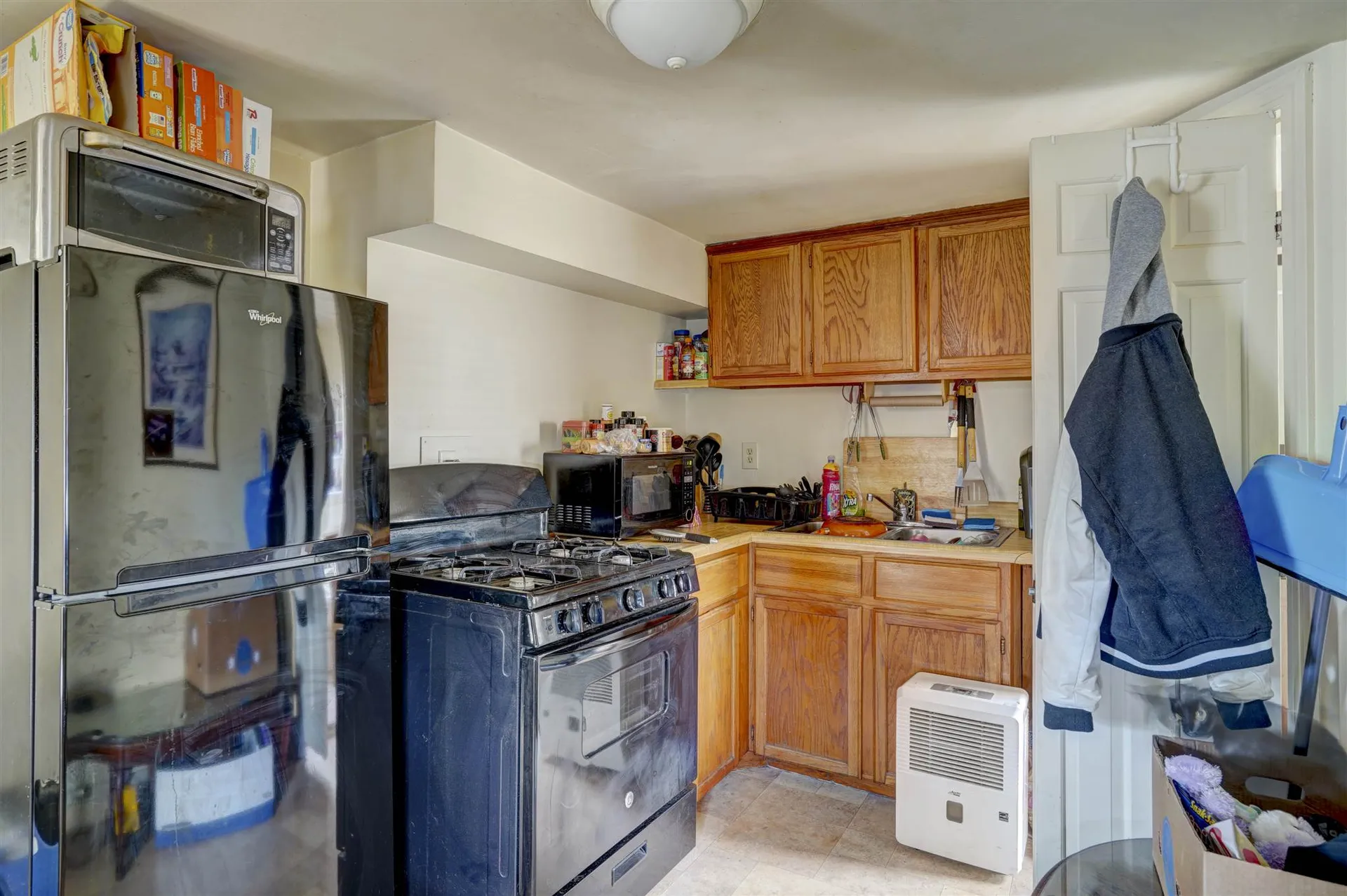 36 Crown Street Nashua NH 03060