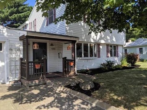 182 Holly Lane Portsmouth NH 03801