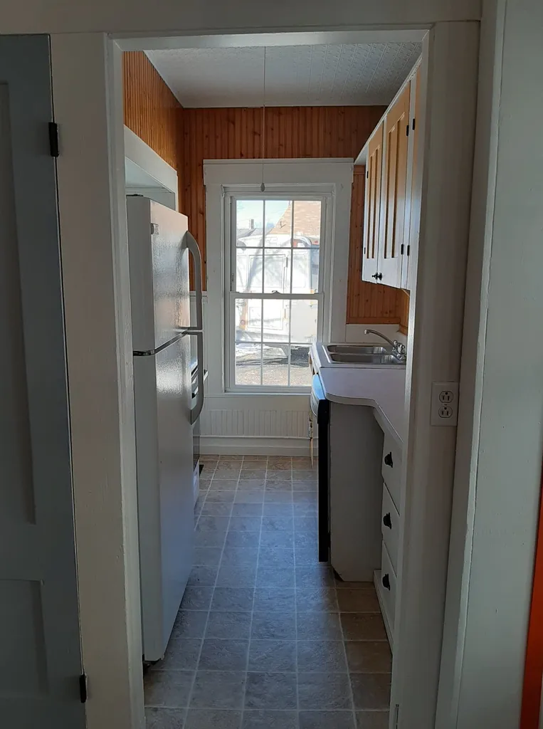 15 Park Street Colebrook NH 03576