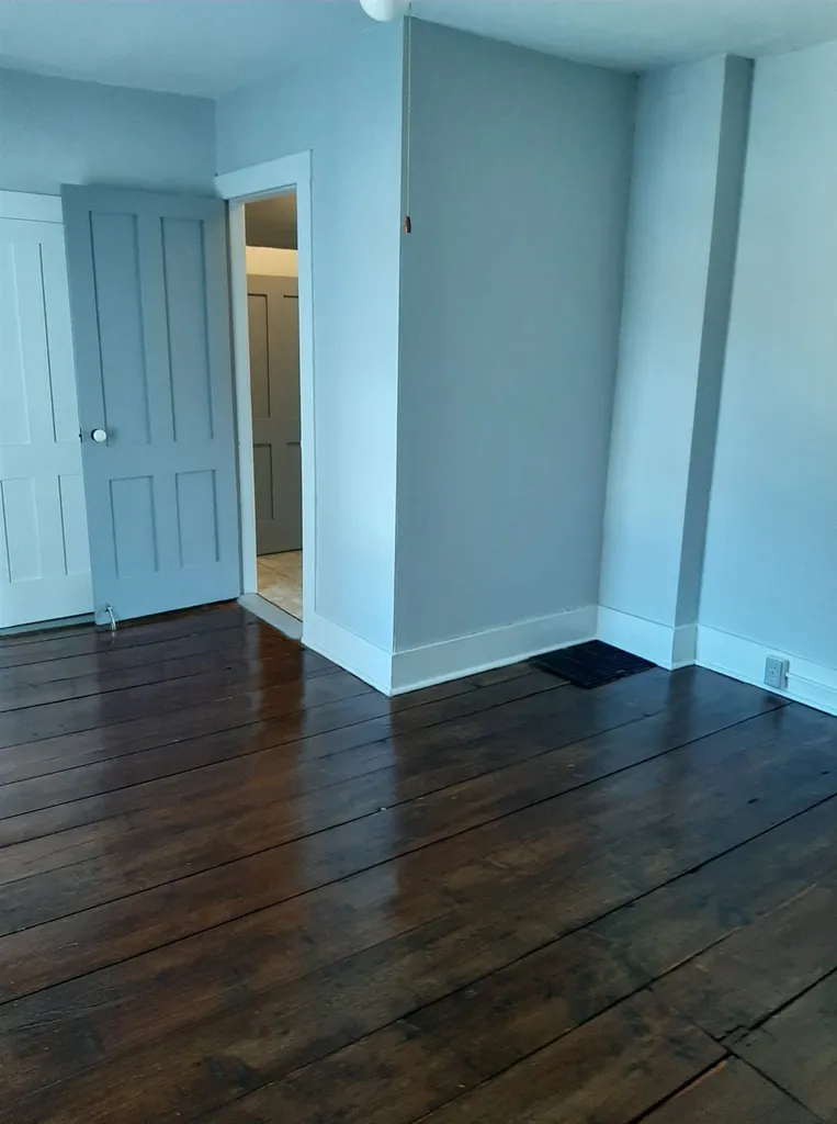 15 Park Street Colebrook NH 03576