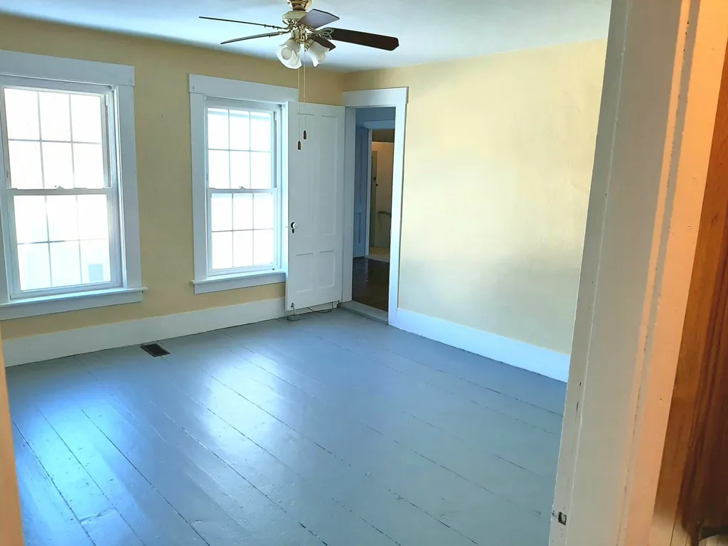 15 Park Street Colebrook NH 03576