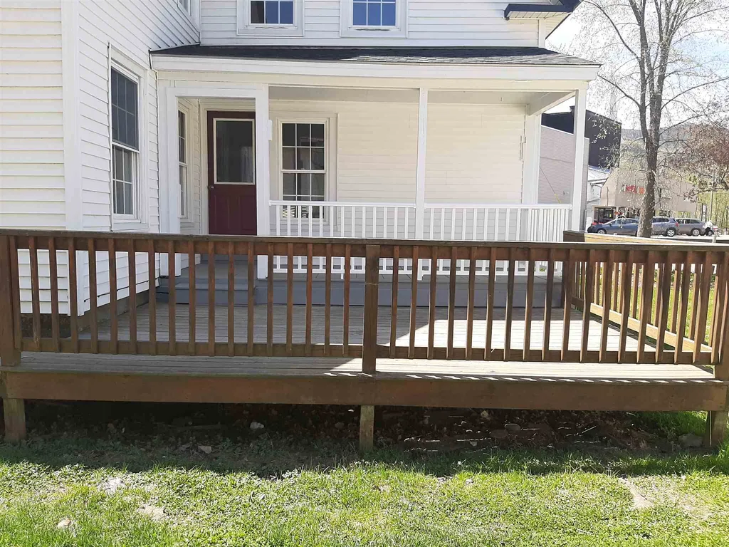 15 Park Street Colebrook NH 03576