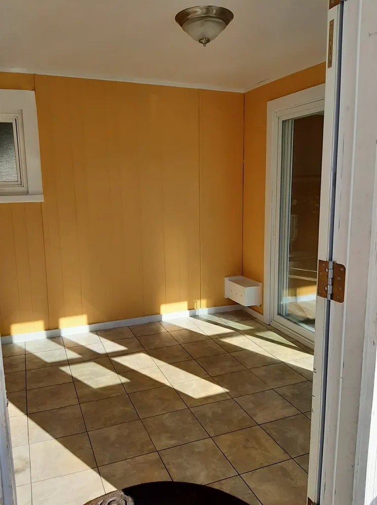 15 Park Street Colebrook NH 03576