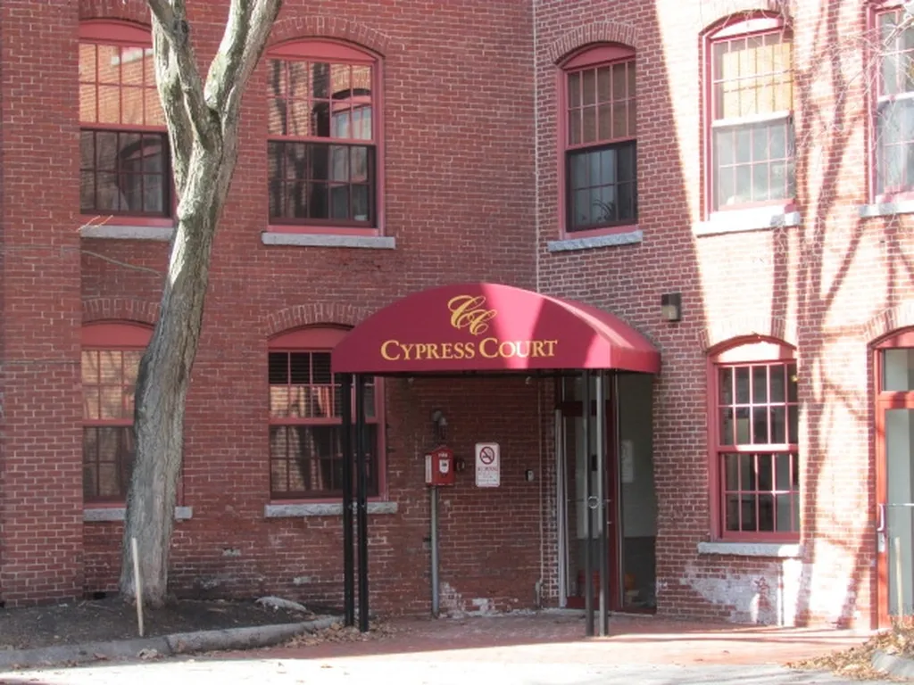 335 Cypress Street Manchester NH 03103