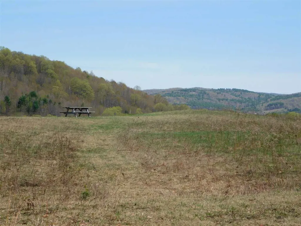 41 Lent Road Strafford VT 05070