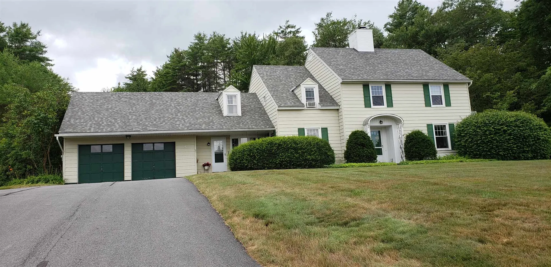 77 Ridge Avenue Claremont NH 03743