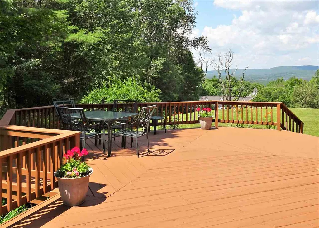 110 Jones Hill Road Enfield NH 03748