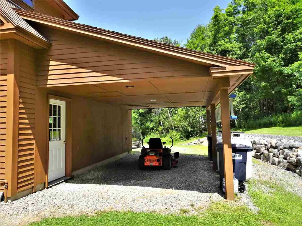 110 Jones Hill Road Enfield NH 03748