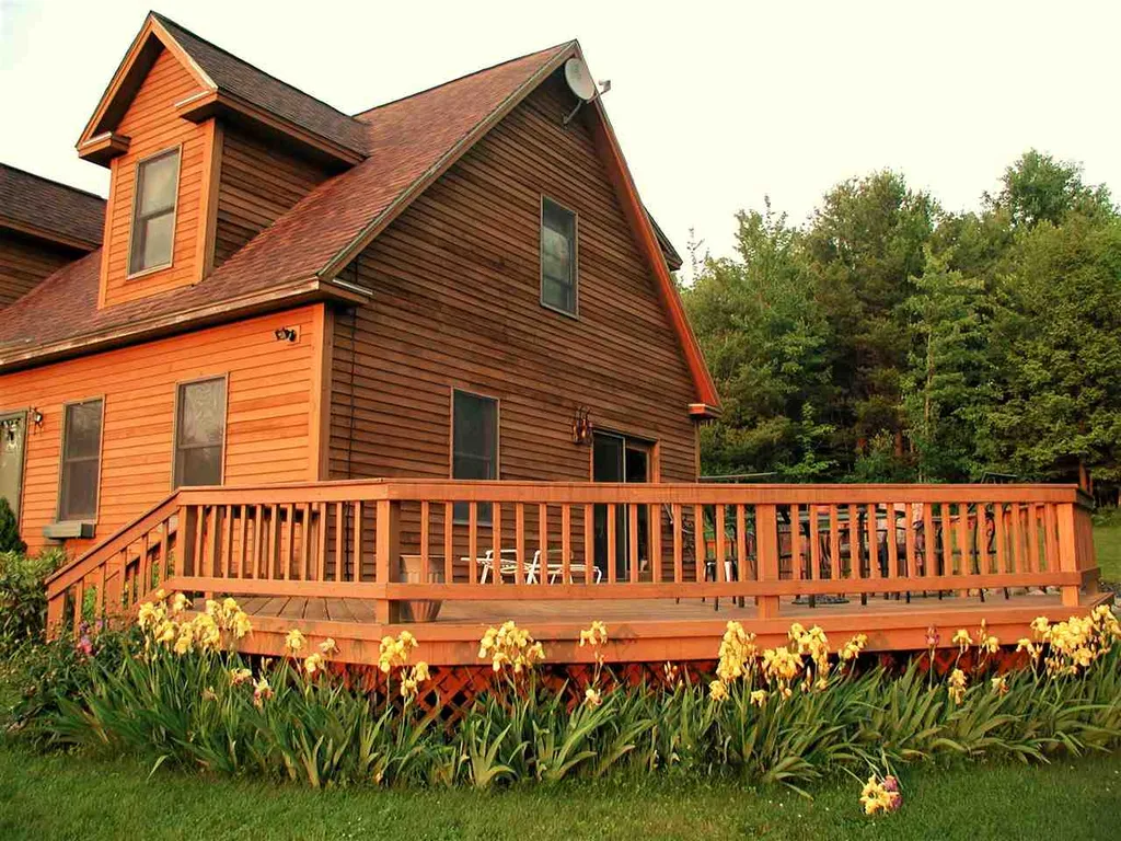 110 Jones Hill Road Enfield NH 03748