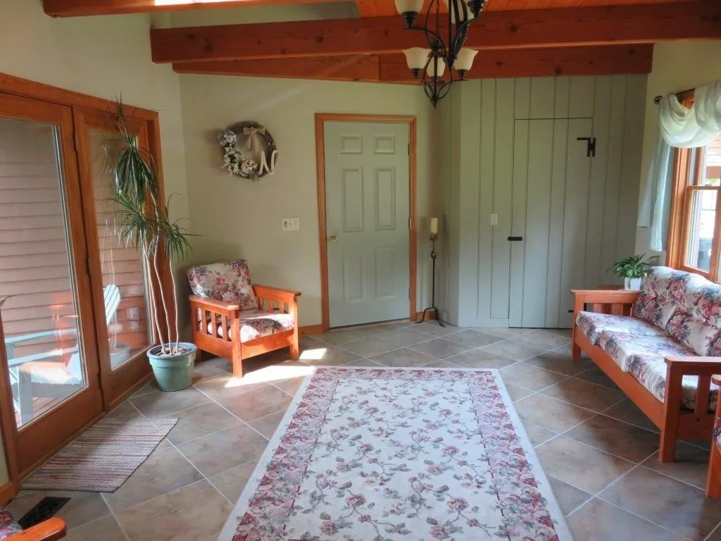 110 Jones Hill Road Enfield NH 03748