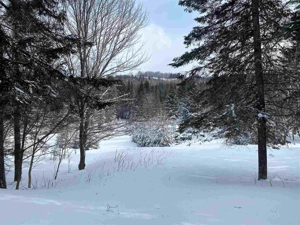 140 Vista Way Pittsburg NH 03592