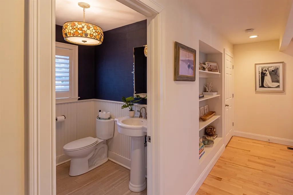 81 Central Road Rye NH 03870