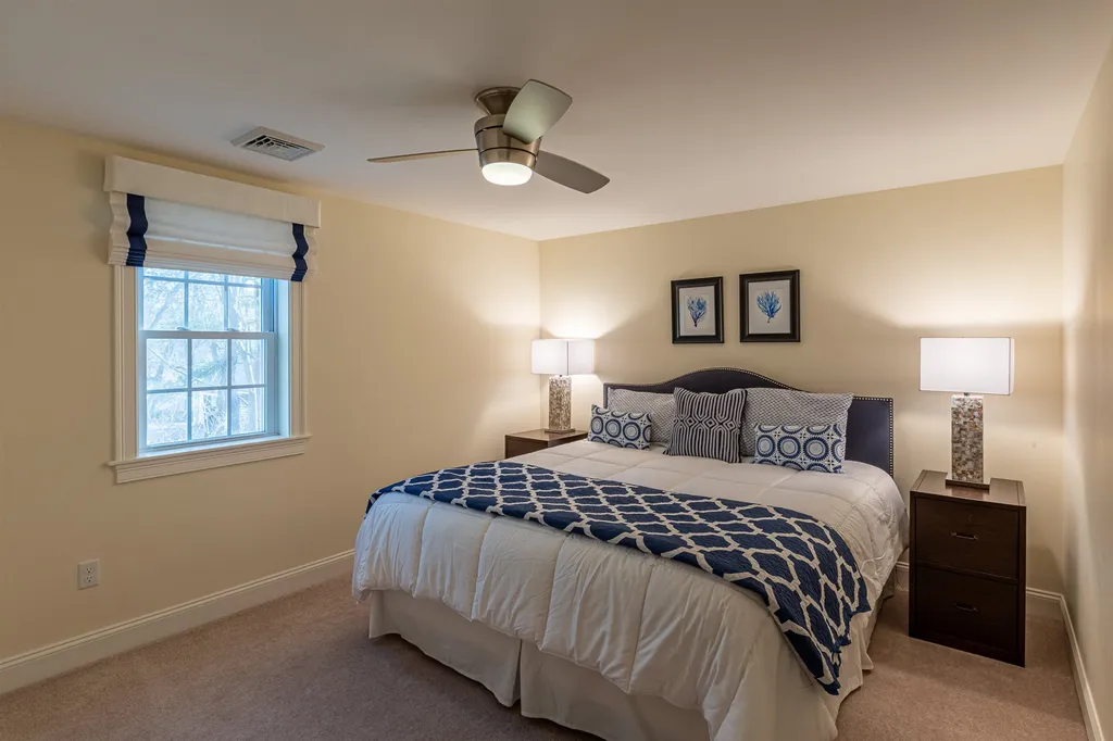 81 Central Road Rye NH 03870