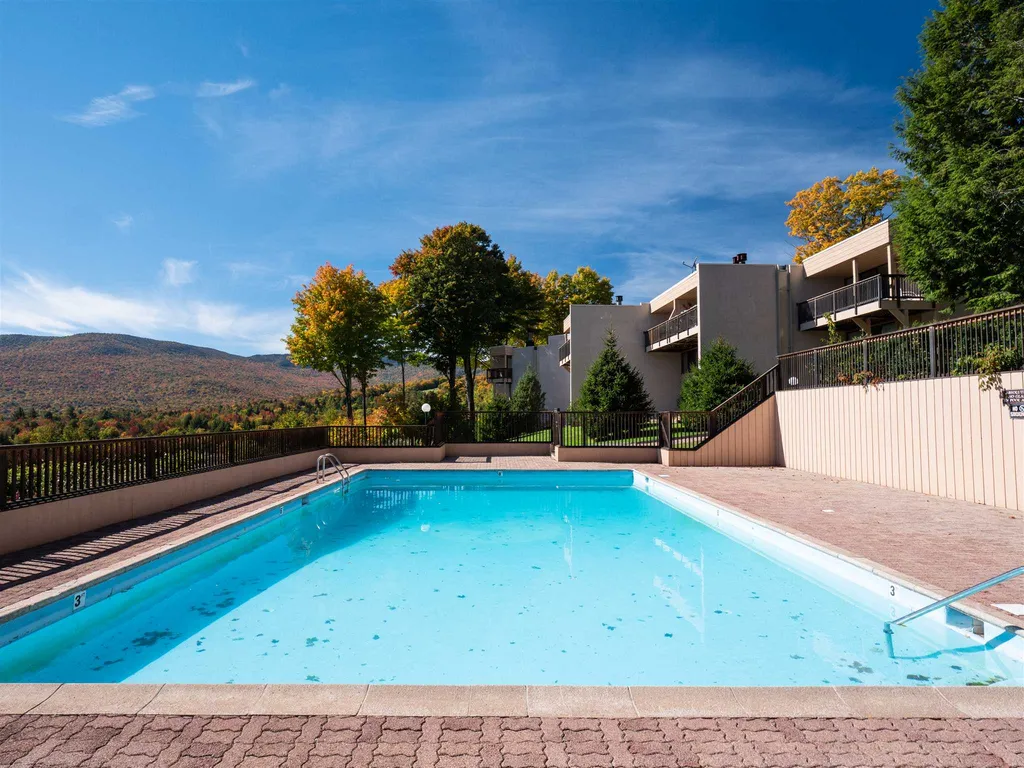 1275 Notchbrook Road Stowe VT 05672