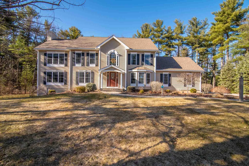 60 Ballard Road Pelham NH 03076