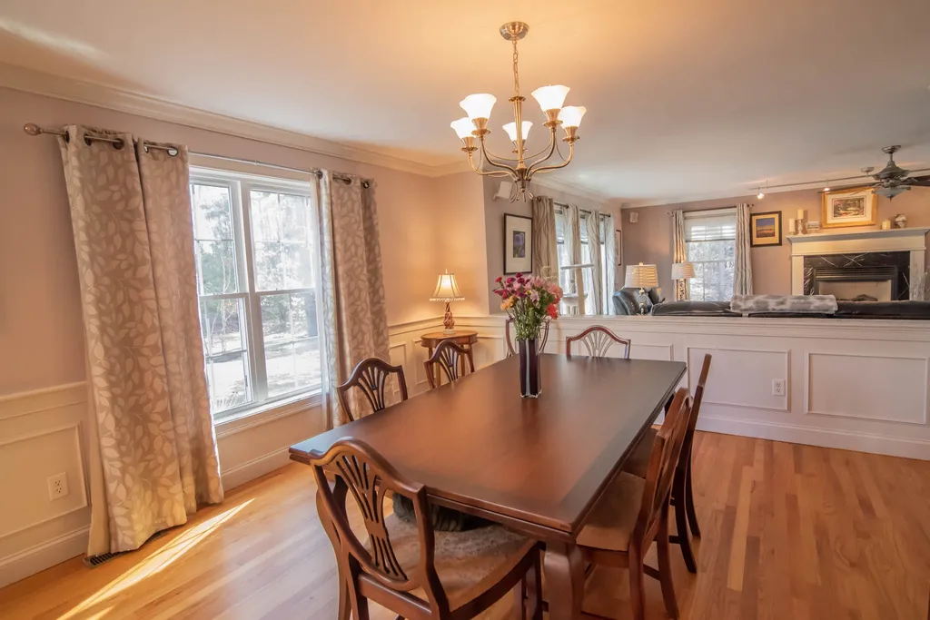 60 Ballard Road Pelham NH 03076