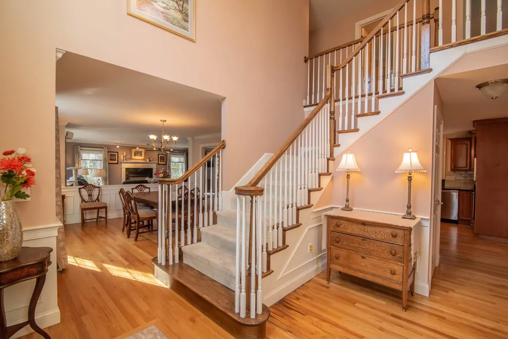 60 Ballard Road Pelham NH 03076