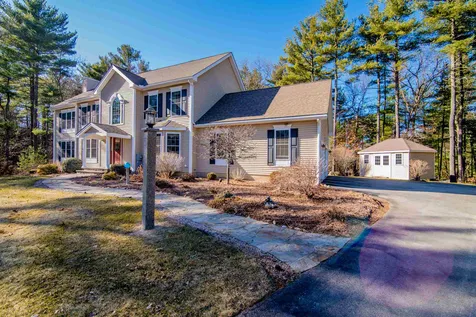 60 Ballard Road Pelham NH 03076