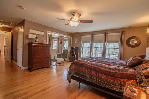 60 Ballard Road Pelham NH 03076