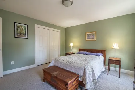 60 Ballard Road Pelham NH 03076