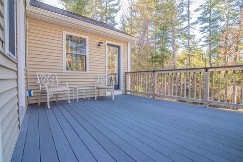 60 Ballard Road Pelham NH 03076