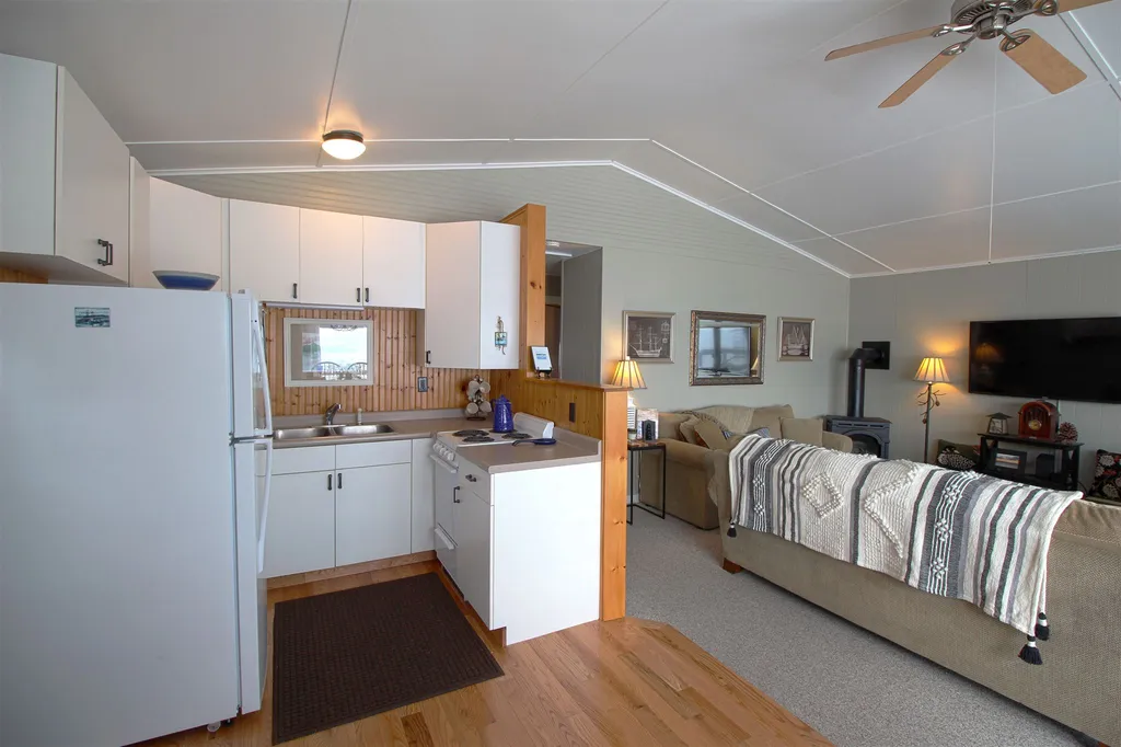 22 Sunrise Drive South Hero VT 05486