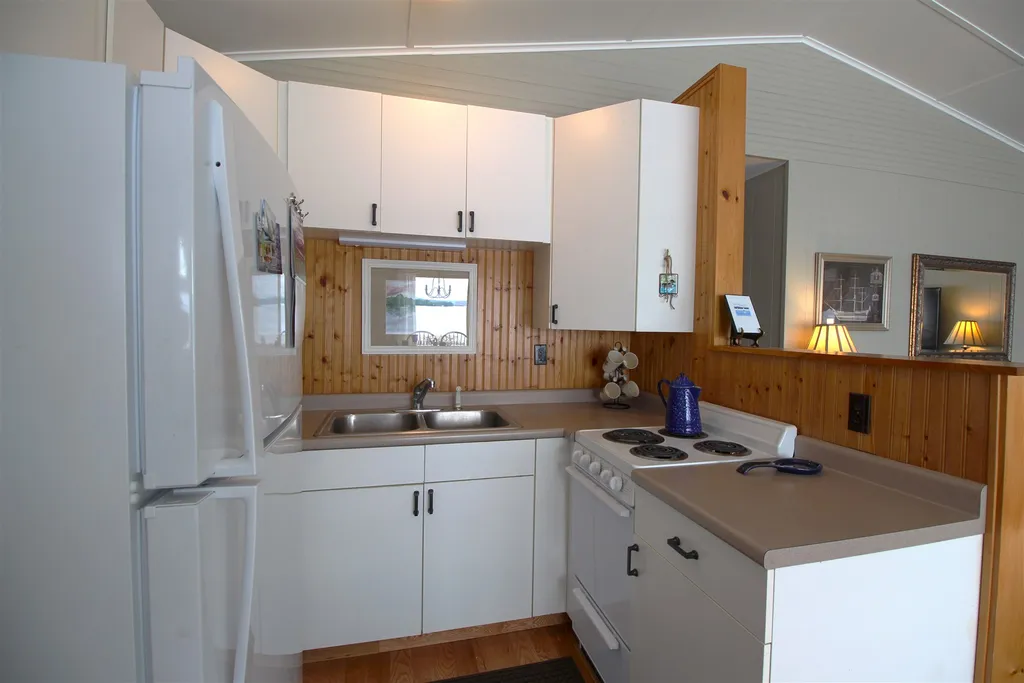 22 Sunrise Drive South Hero VT 05486