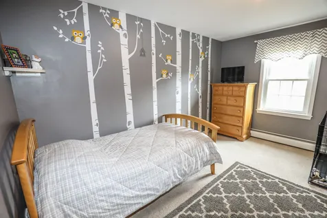 6 Elmer Avenue Hooksett NH 03106