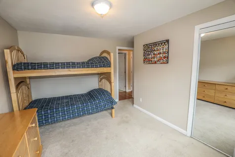 6 Elmer Avenue Hooksett NH 03106