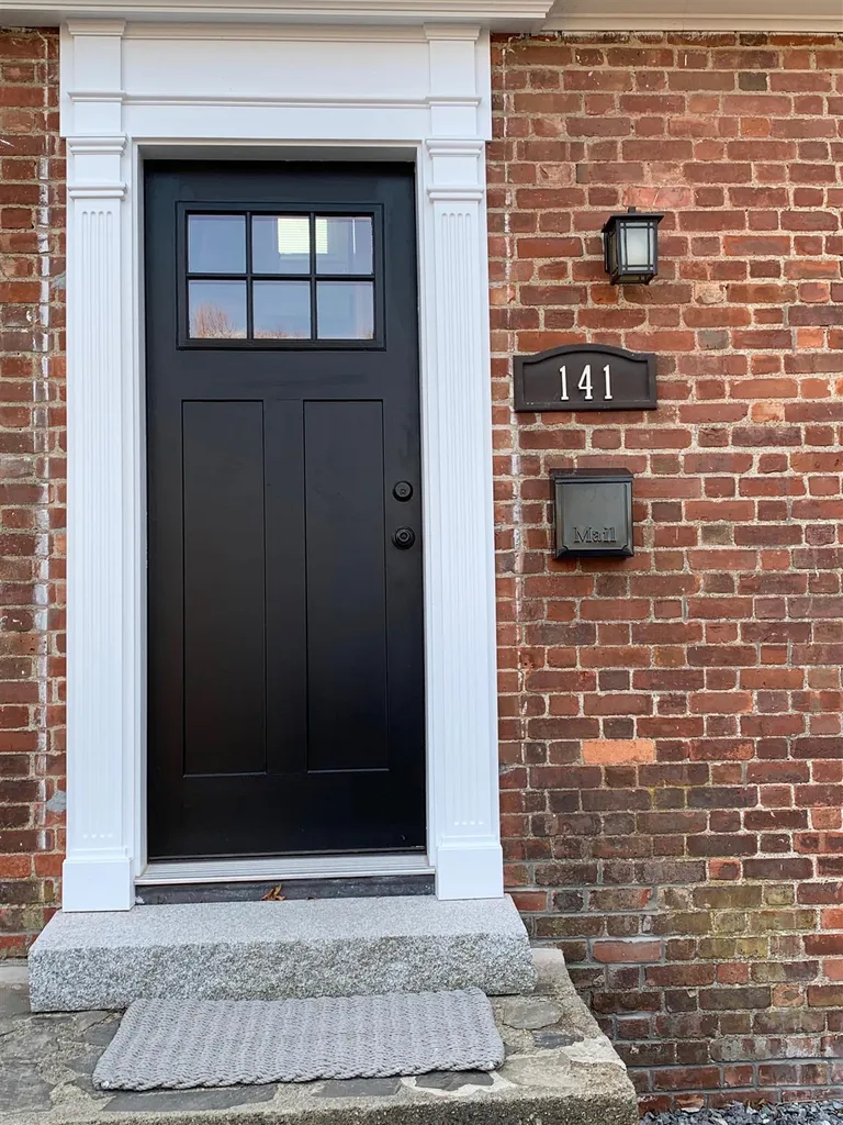 141 Raleigh Way Portsmouth NH 03801