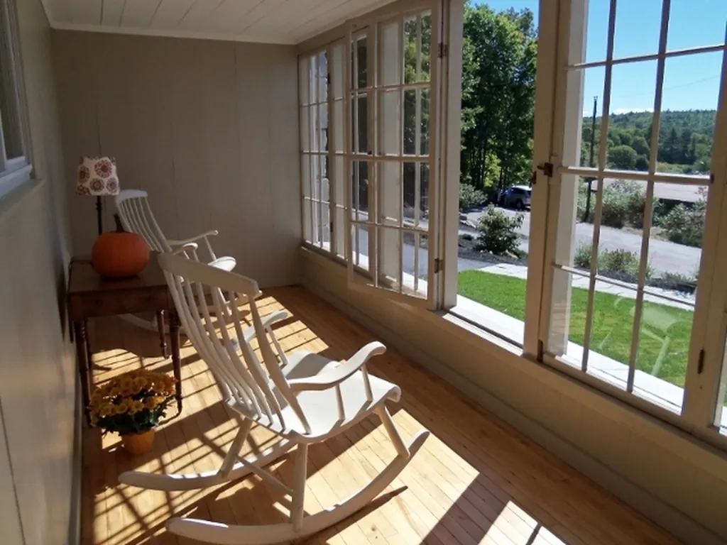 283 Oak Hill Road Concord NH 03301