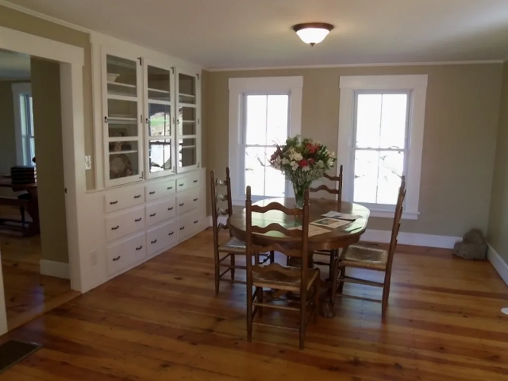 283 Oak Hill Road Concord NH 03301
