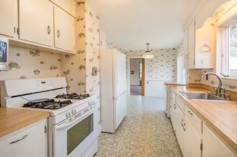 137 Beech Ridge Road York ME 03909