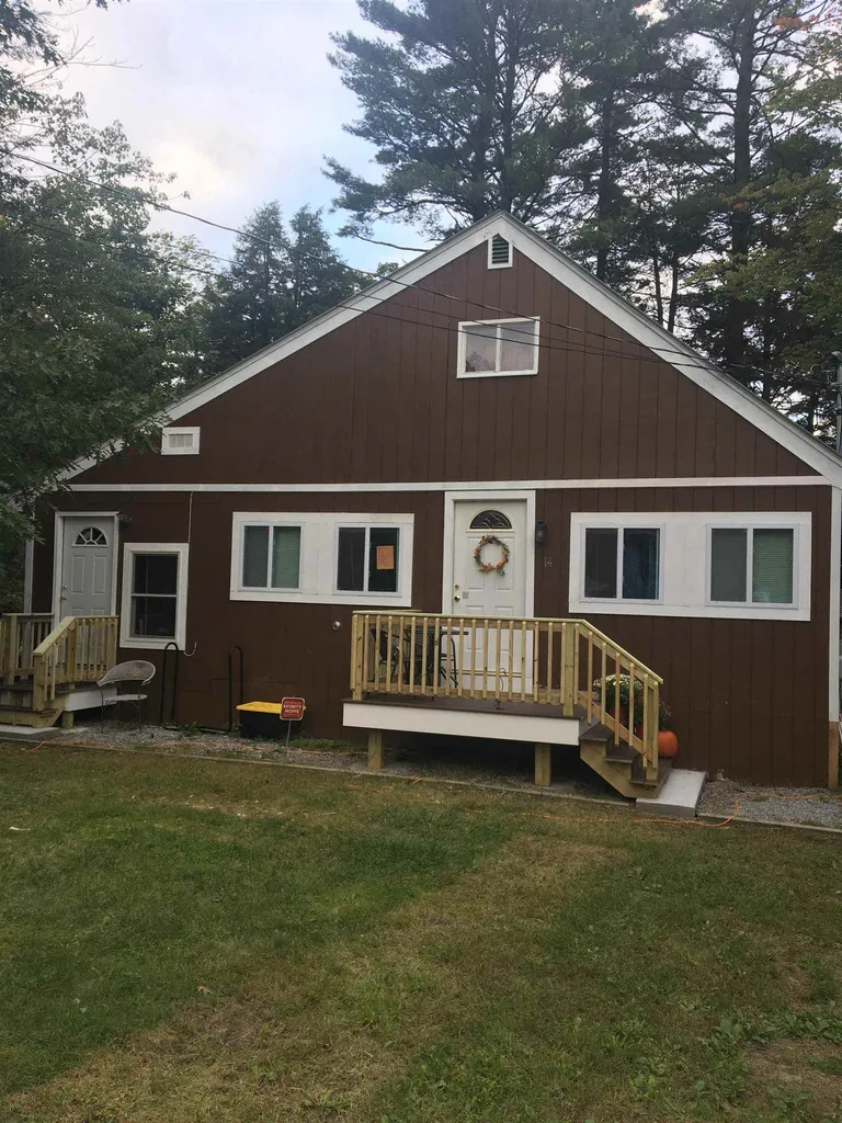 14 Beaver Glen Road Hillsborough NH 03244
