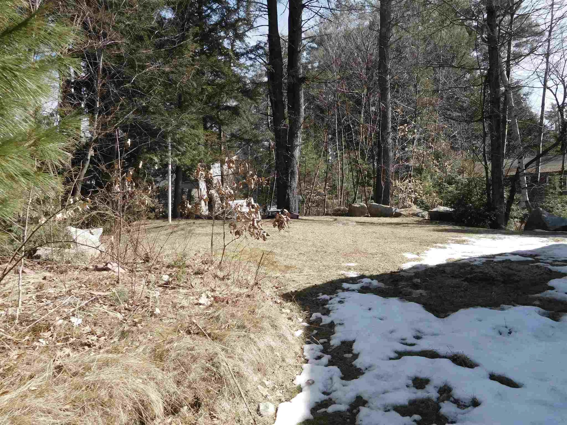 14 Beaver Glen Road Hillsborough NH 03244