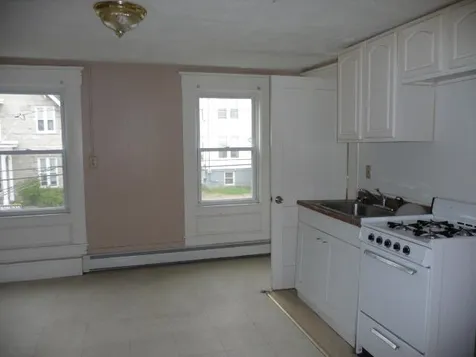 289 Concord Street Manchester NH 03104