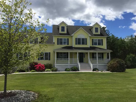 2 Frenchs Lane Kensington NH 03833