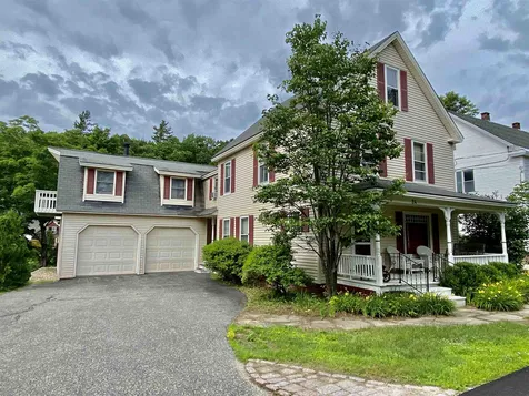 24 Smith Street Ludlow VT 05149