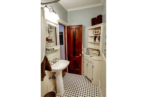 24 Smith Street Ludlow VT 05149