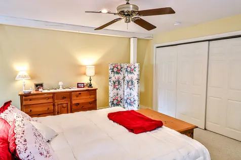 24 Smith Street Ludlow VT 05149