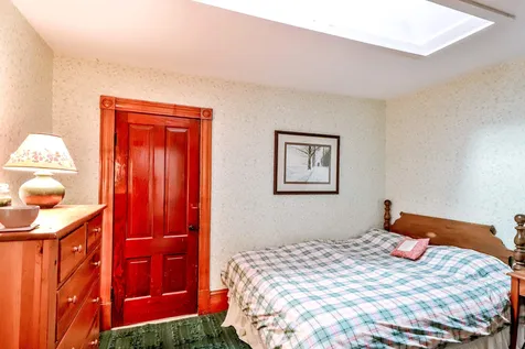 24 Smith Street Ludlow VT 05149