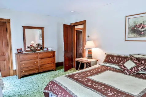 24 Smith Street Ludlow VT 05149