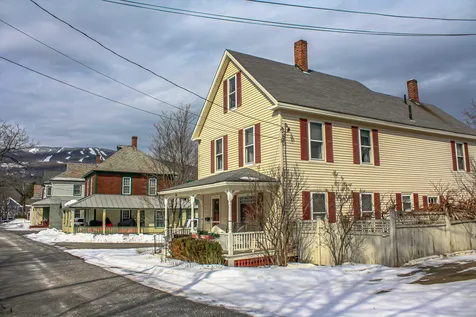 24 Smith Street Ludlow VT 05149