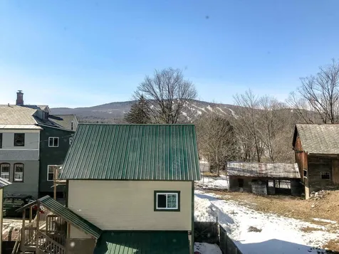 24 Smith Street Ludlow VT 05149