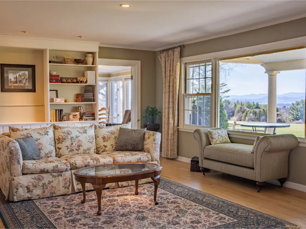 1275 Spear Street South Burlington VT 05403