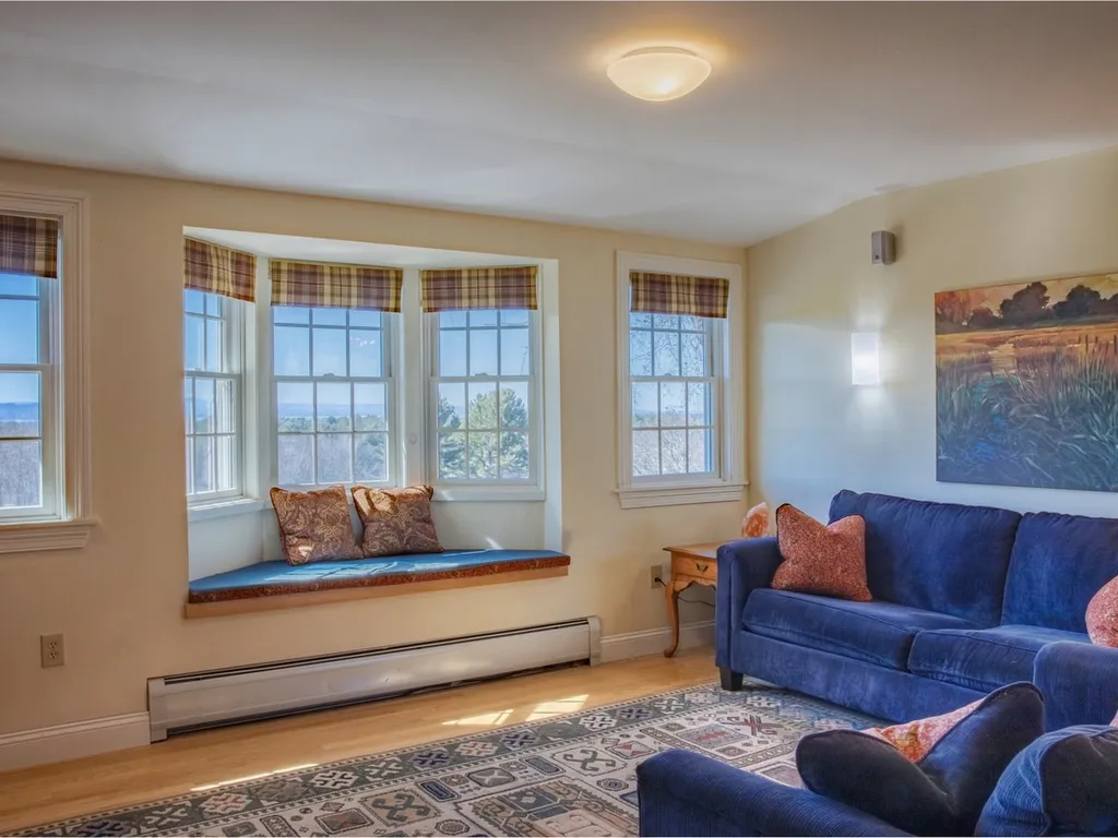 1275 Spear Street South Burlington VT 05403