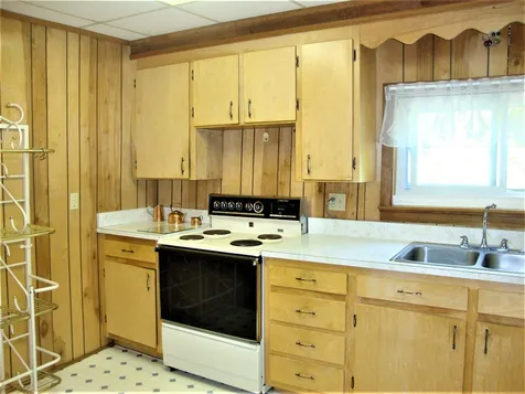 2 Lake Avenue Newbury NH 03255